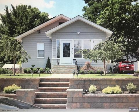 31 Catalpa Ave, Hackensack, NJ 07601 photo 1