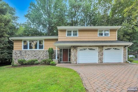 10 Ridge Rd, Cresskill, NJ 07626 photo 1