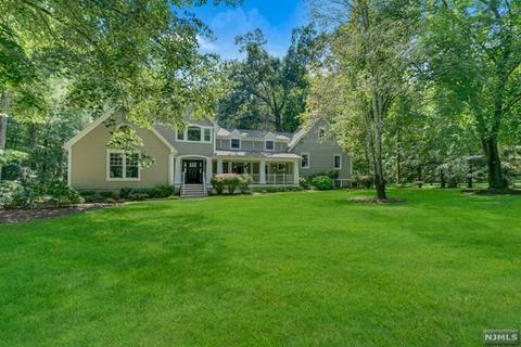 12 Split Rock Rd, Upper Saddle River, NJ 07458 photo 1