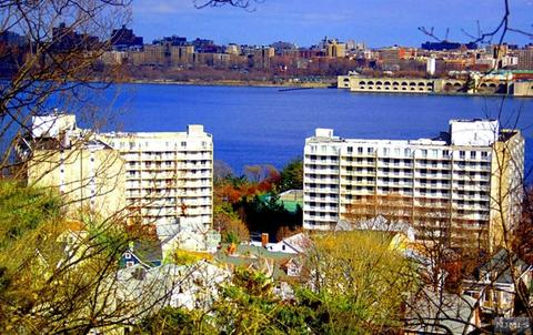 1055 River Rd #414, Edgewater, NJ 07020 photo 1