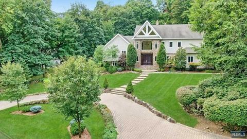 3 Coldstream Ln, Upper Saddle River, NJ 07458 photo 1