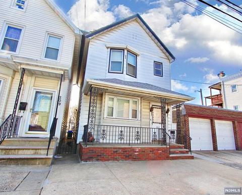 207 Hamilton St, Harrison, NJ 07029 photo 1