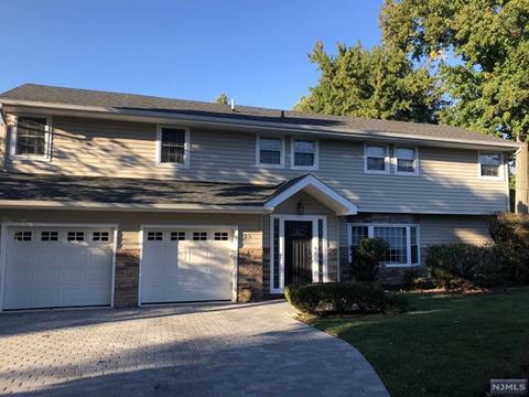 25 Maple St, Cresskill, NJ 07626 photo 1
