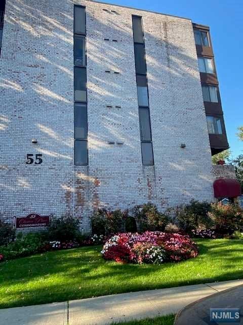 55 Clinton Pl #22, Hackensack, NJ 07601 photo 1