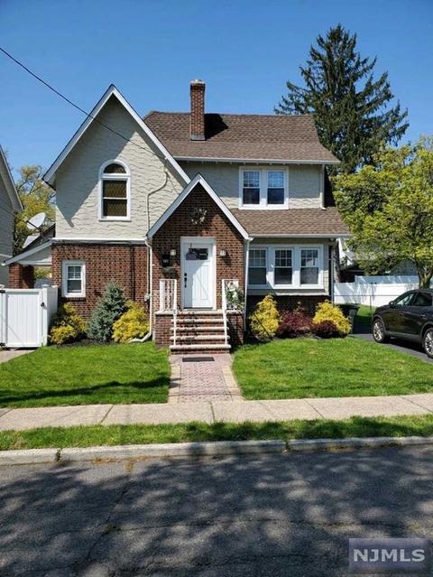 70 E Quackenbush Ave, Dumont, NJ 07628 photo 1
