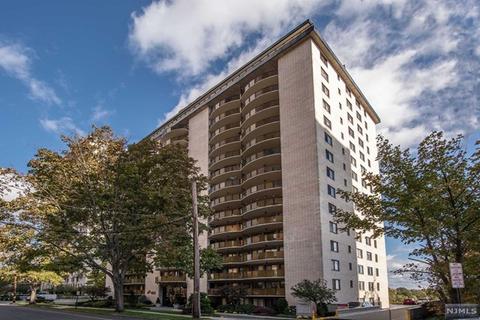 150 Overlook Ave #4E, Hackensack, NJ 07601 photo 1