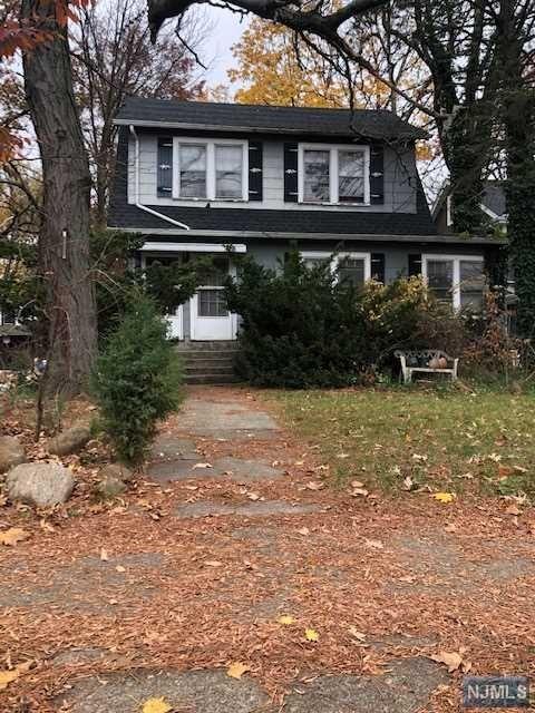 107 Copley Ave, Teaneck, NJ 07666 photo 1