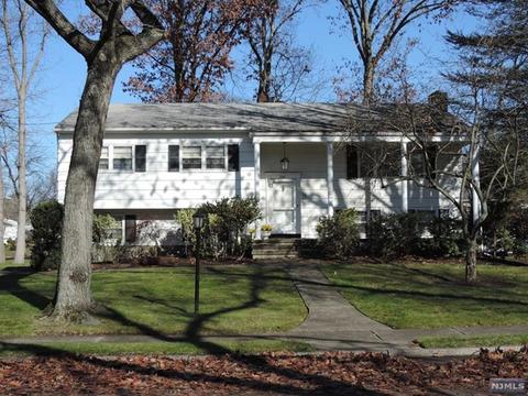 265 Columbia Ter, Paramus, NJ 07652 photo 1