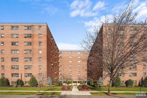 208 Anderson St #S7D, Hackensack, NJ 07601 photo 1