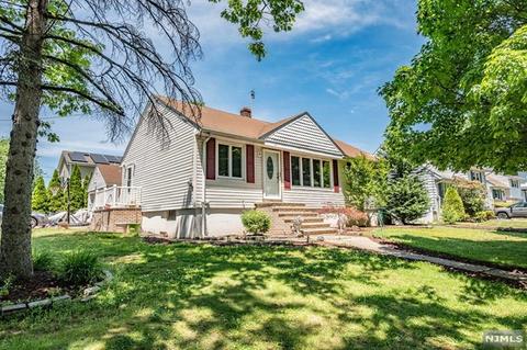 531 Spring Valley Rd, Paramus, NJ 07652 photo 1