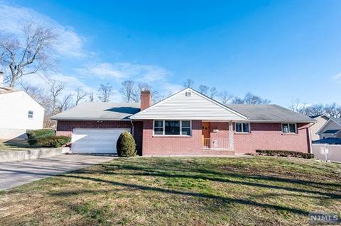49 Helen Ave, Paramus, NJ 07652 photo 1