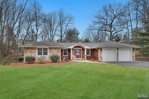 207 Knickerbocker Rd, Demarest, NJ 07627 photo 1