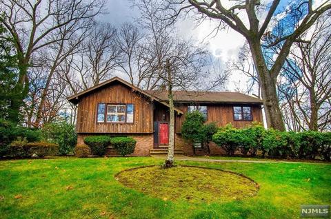 72 Willis Ave, Cresskill, NJ 07626 photo 1