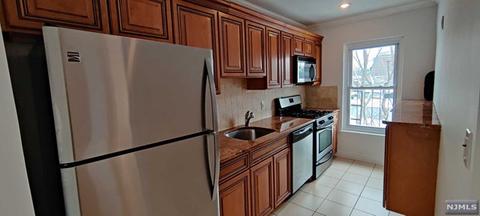 972 Main St #G6, Hackensack, NJ 07601 photo 1