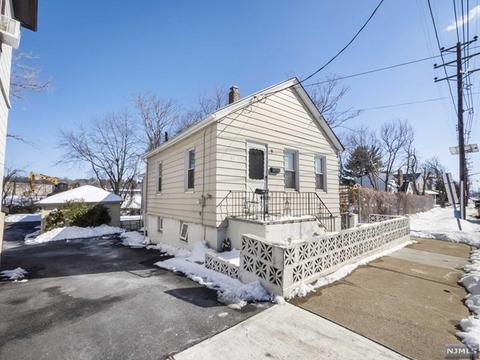 598 Hudson St, Hackensack, NJ 07601 photo 1