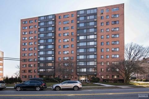 90 Prospect Ave #3E, Hackensack, NJ 07601 photo 1