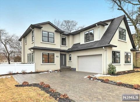 46 Pershing Pl, Cresskill, NJ 07626 photo 1