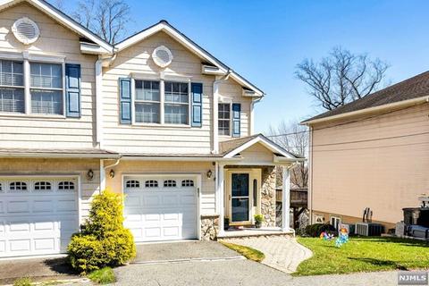 68 N Farview Ave #B, Paramus, NJ 07652 photo 1