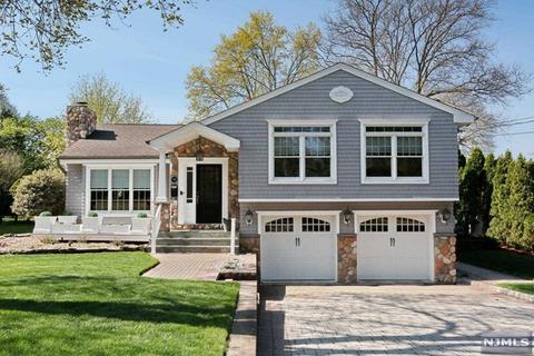 218 E Madison Ave, Cresskill, NJ 07626 photo 1