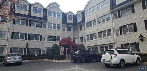 131 Clinton Pl #207, Hackensack, NJ 07601 photo 1