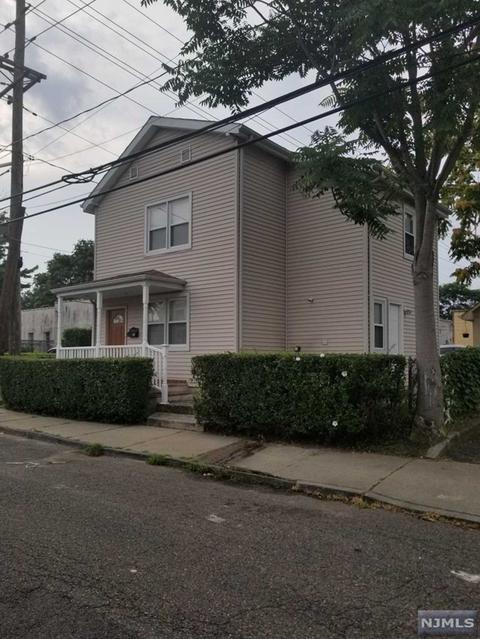 16 Franklin St, Hackensack, NJ 07601 photo 1