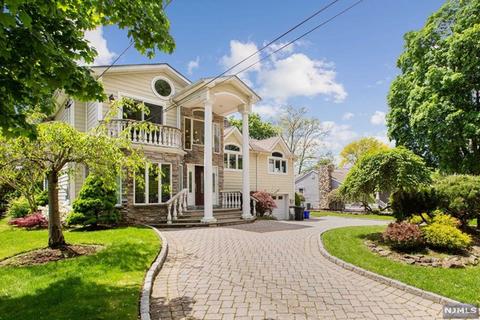 224 E Madison Ave, Cresskill, NJ 07626 photo 1