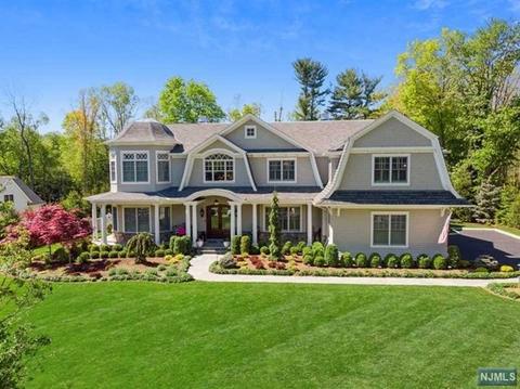 52 Dimmig Rd, Upper Saddle River, NJ 07458 photo 1