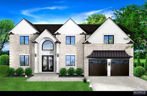 38 Diaz Pl, Paramus, NJ 07652 photo 1