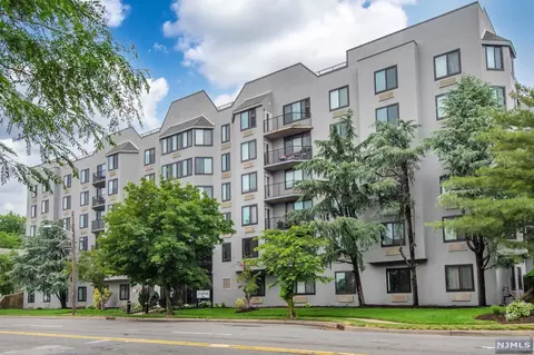 115 Polifly Rd #1B, Hackensack, NJ 07601 photo 1