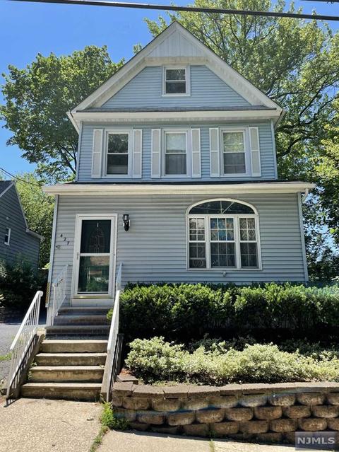 427 W Anderson St, Hackensack, NJ 07601 photo 1