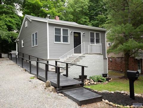 24 Witte Rd, Hewitt, NJ 07421 photo 1