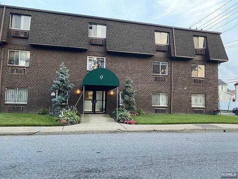 9 Vreeland Ave #3F, Hackensack, NJ 07601 photo 1