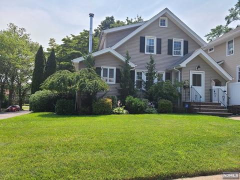 236 Herman St, Hackensack, NJ 07601 photo 1