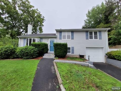 28 Knickerbocker Rd, Cresskill, NJ 07626 photo 1