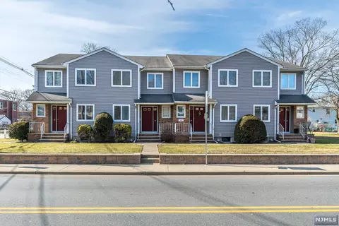 939 Ringwood Ave, Wanaque, NJ 07420 photo 1