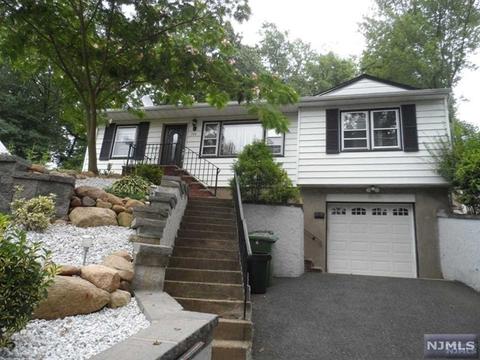 306 Haywood Dr, Paramus, NJ 07652 photo 1