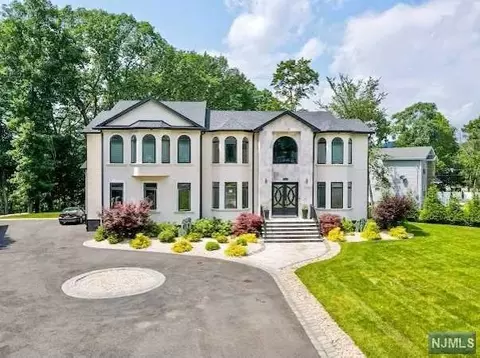 753 Terhune Dr, Wayne, NJ 07470 photo 1