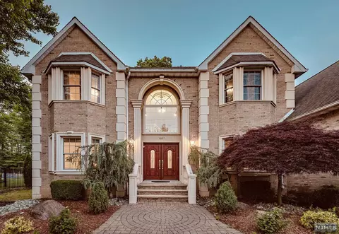 1007 Ratzer Rd, Wayne, NJ 07470 photo 1