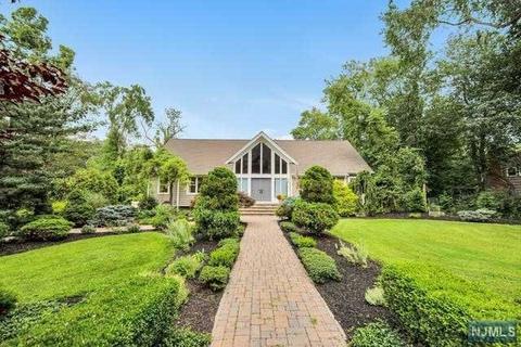 8 Millstream Rd, Upper Saddle River, NJ 07458 photo 1