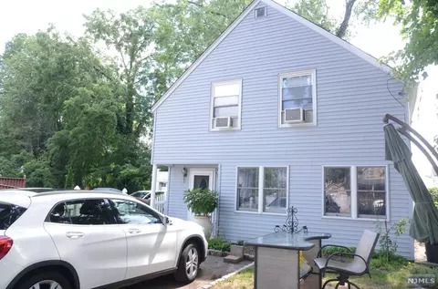 205 Berry St, Hackensack, NJ 07601 photo 1