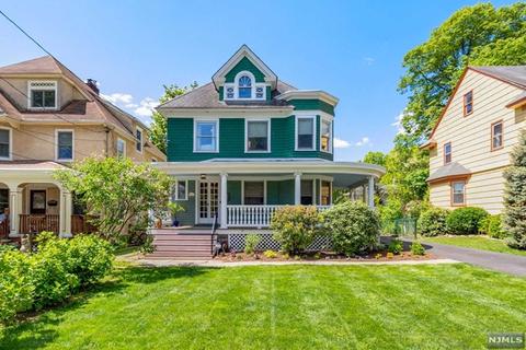 351 Lookout Ave, Hackensack, NJ 07601 photo 1