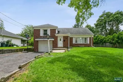 651 Schaefer Ave, Oradell, NJ 07649 photo 1
