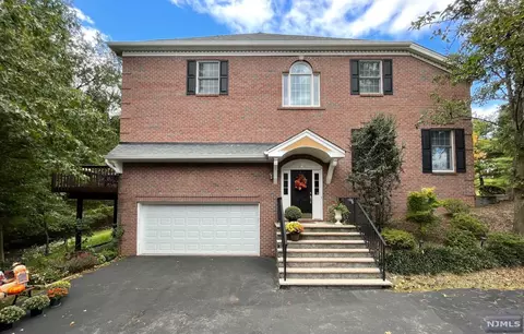 35 Summer Hill Rd, Wayne, NJ 07470 photo 1