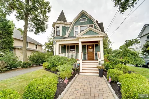 77 Elm Ave, Hackensack, NJ 07601 photo 1