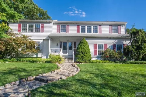185 Webster Dr, Wayne, NJ 07470 photo 1