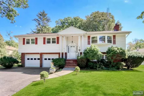 44 Forest Ave, Oradell, NJ 07649 photo 1