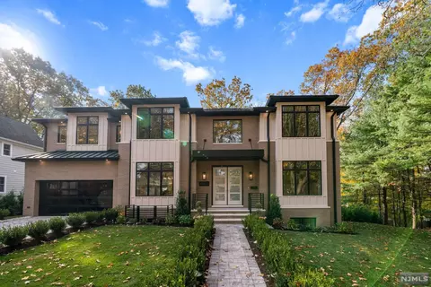 73 Ross Ave, Demarest, NJ 07627 photo 1