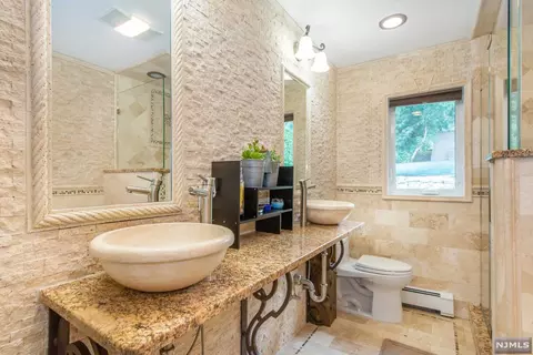 11 Corvair Pl, Wayne, NJ 07470 photo 1