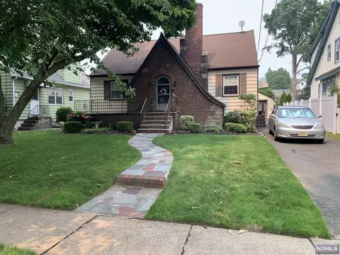 174 Ross Ave, Hackensack, NJ 07601 photo 1