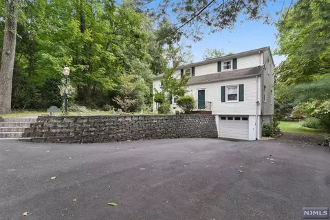 47 Hillside Ter, Wayne, NJ 07470 photo 1